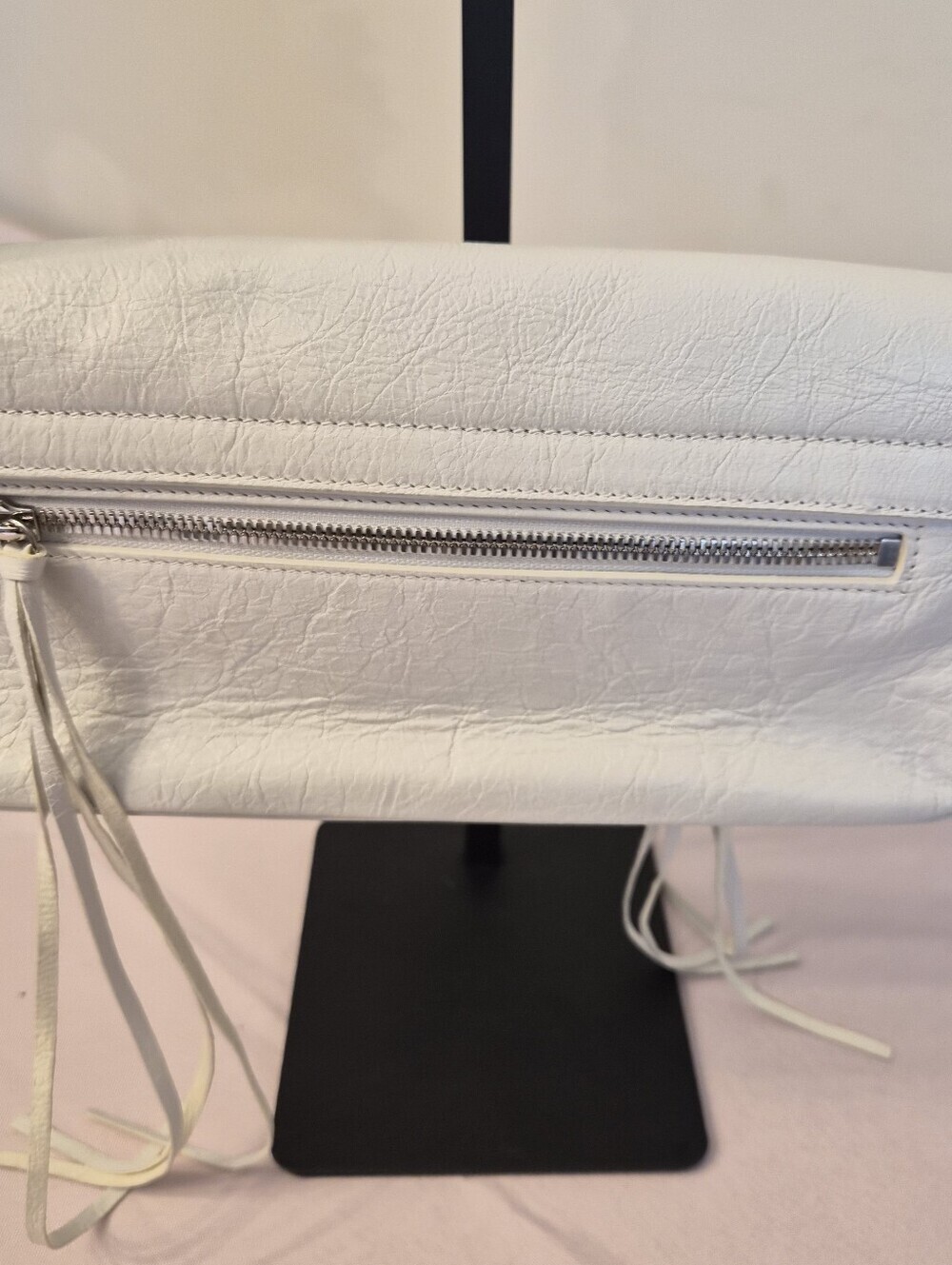 Balenciaga Le Cagole Shoulder Bag – Optic White - Picture 7 of 13